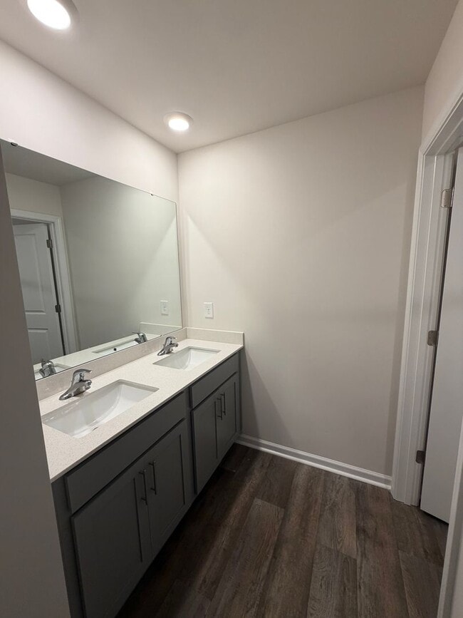Building Photo - Spacious New Construction Home with 5 Bedrooms, 3 Full Baths