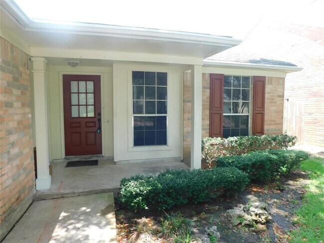 Building Photo - 4403 Alamo Ave