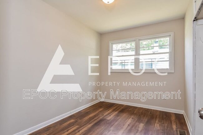 Building Photo - 1618 Brockett Ave