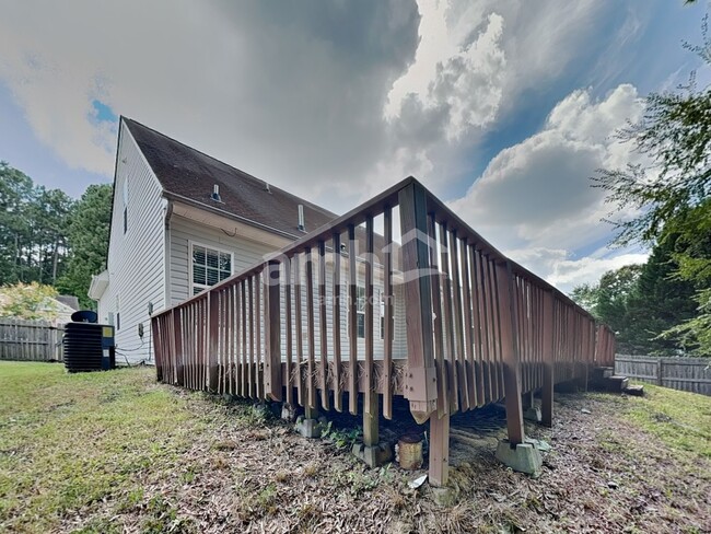 Building Photo - 3805 Lodgepole Ln