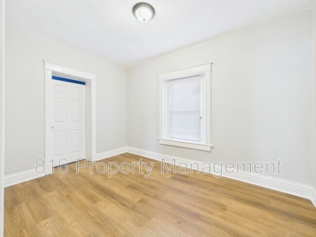 Building Photo - 2712 Park Ave