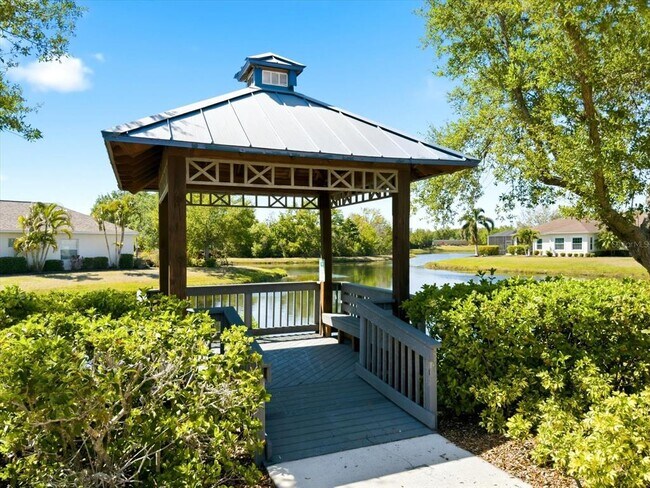 Building Photo - 4905 Boston Common Glen