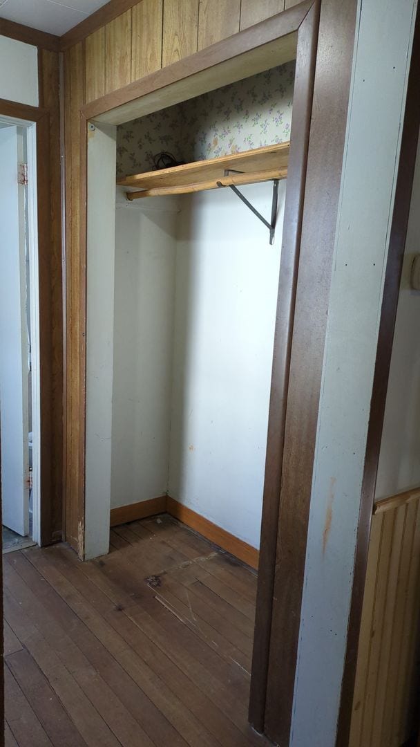 Building Photo - Cute 1 bed 1 bath house with large deck available now