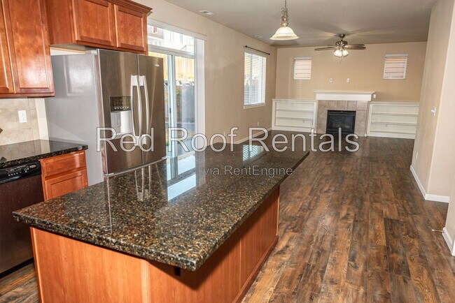 Building Photo - 1441 Farina Lp SE