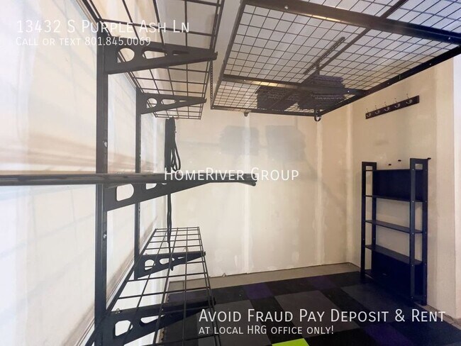 Building Photo - Beautiful Town Home For Rent!!