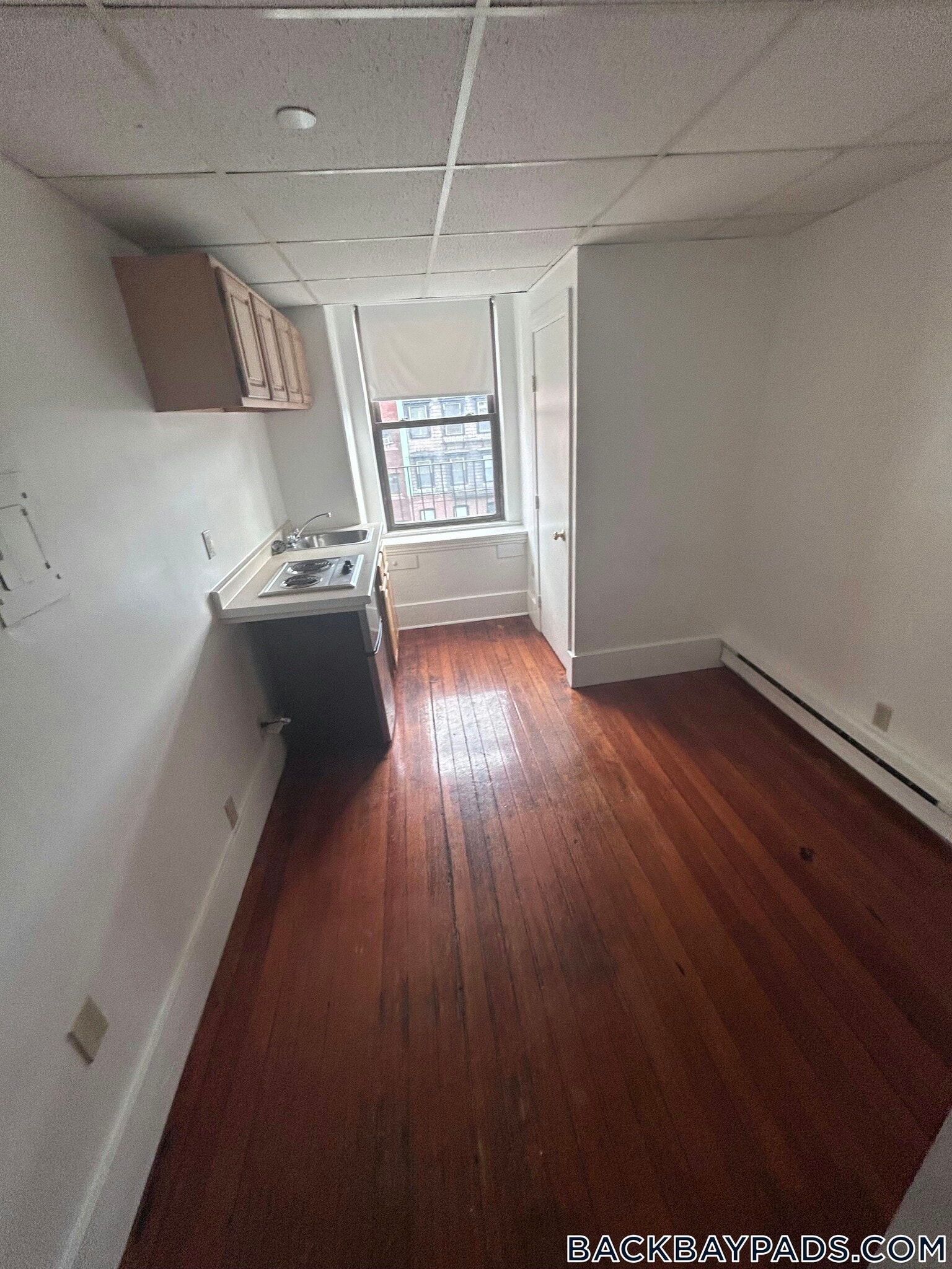 Building Photo - 405 Beacon St