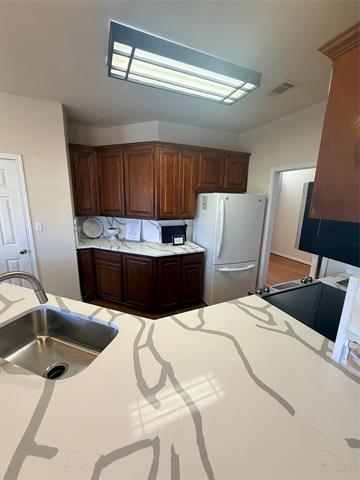 Building Photo - 438 Lake Highlands Dr