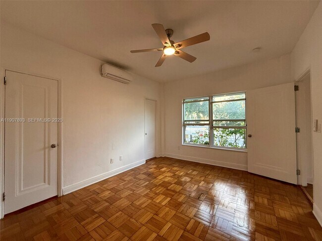 Building Photo - 4035 Meridian Ave