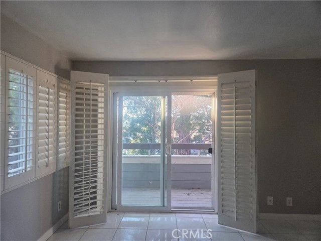 Building Photo - 20307 Rue Crevier