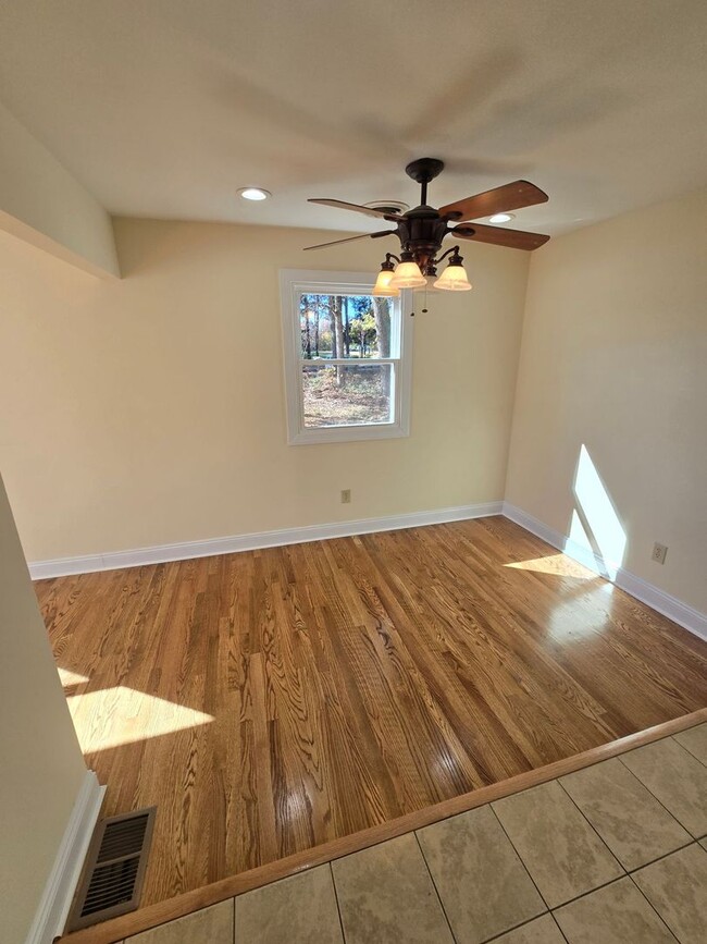 Building Photo - HOUSE AVAILABLE NOW IN  N. PRINCE GEORGE - ***MUST VIEW BEFORE YOU CAN APPLY***