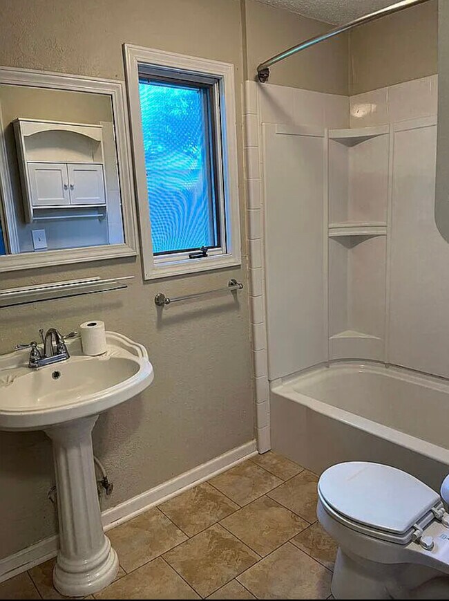 Bathroom - 207 Kibler Rd