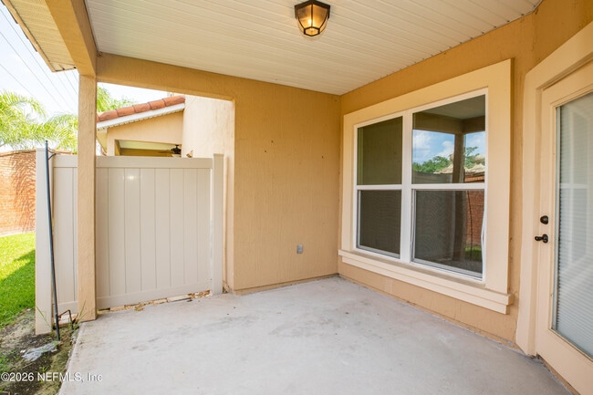 Building Photo - 1708 Sanctuary Way