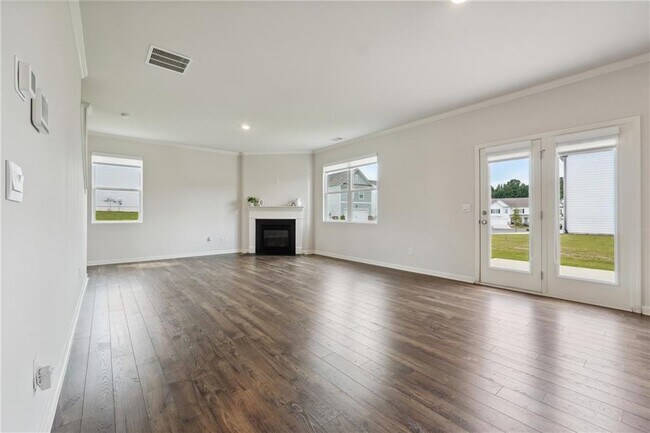 Building Photo - 100 Fernbrook Trl