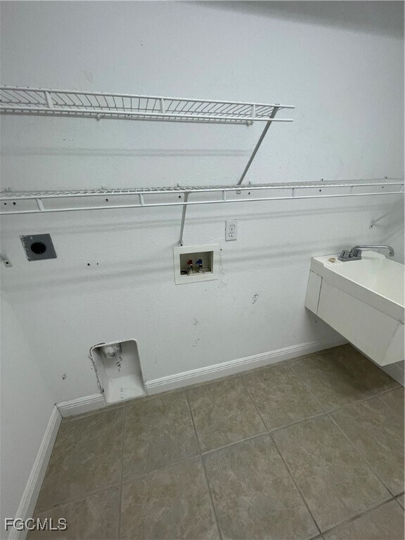 Building Photo - 609 SW 43rd Ln