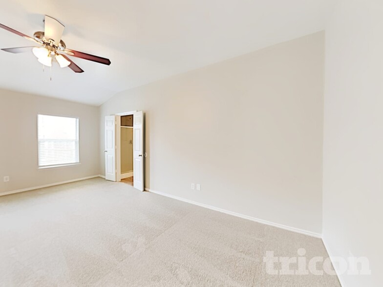 Building Photo - 209 Brahma Way