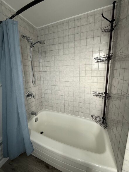 Building Photo - 195 Huntress St