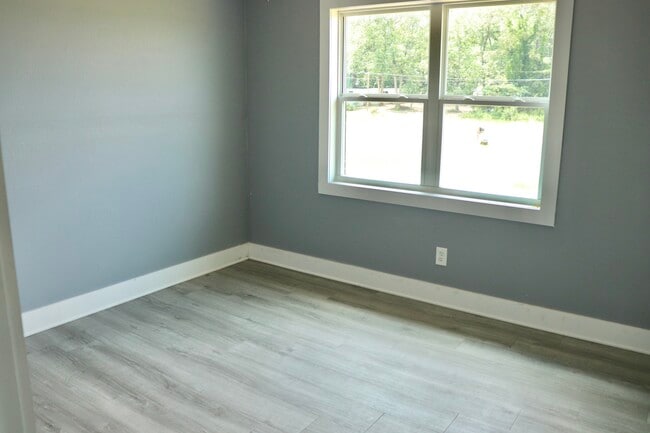 Building Photo - 49980 AL-21