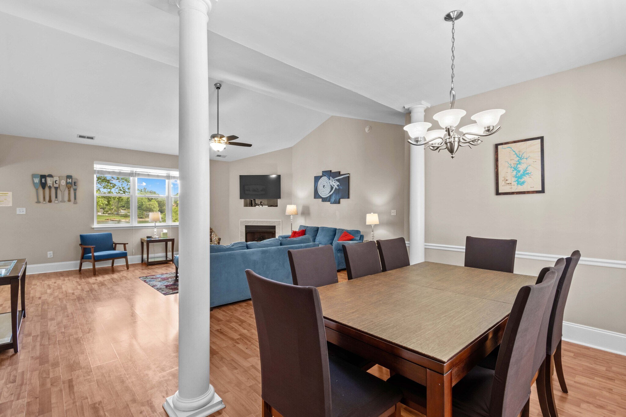Building Photo - 7228 Lynbrook Cir