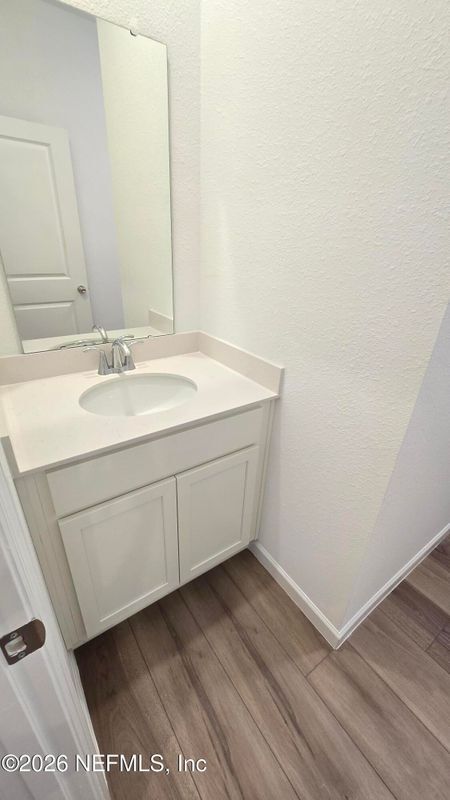Building Photo - 653 Holly Lks Dr