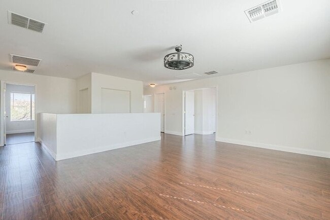 Building Photo - Pending/ Rented - Sahuarita Beauty!