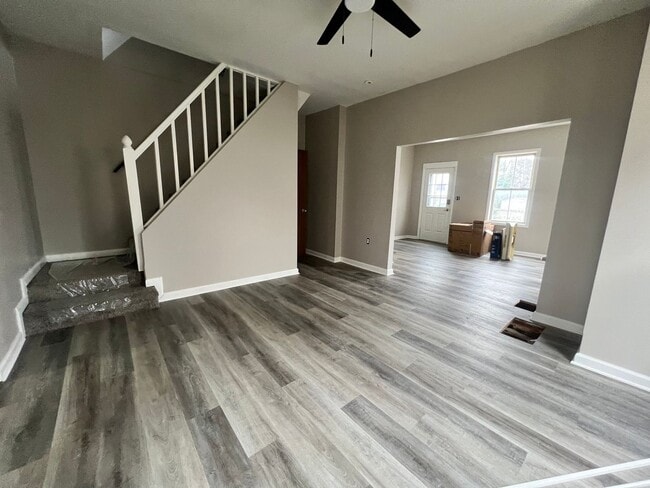 Building Photo - **COMING SOON!** 5 bedroom 2 Full bathroom home in Carlisle PA!