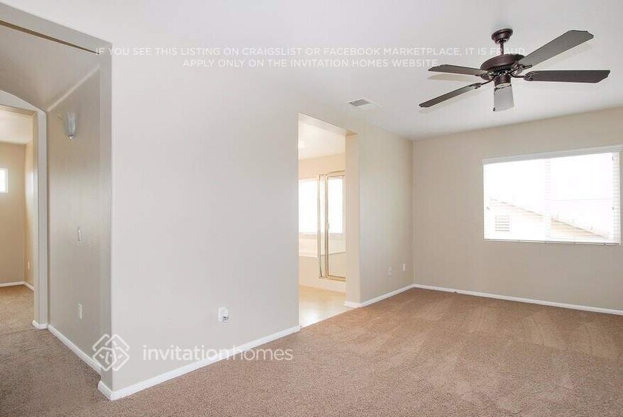 Building Photo - 2263 Finch Cir