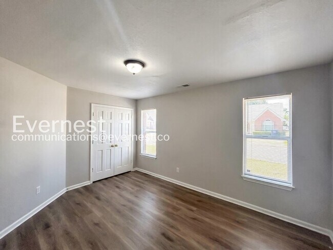 Building Photo - 1664 Joy Blvd