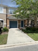 Building Photo - 5649 Parkstone Crossing Dr