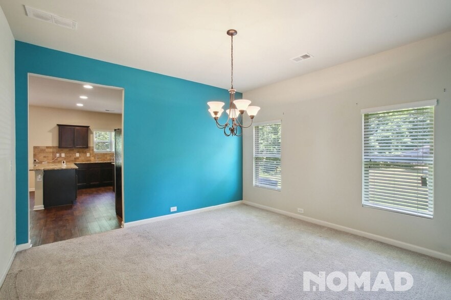 Building Photo - 283 Bandelier Cir