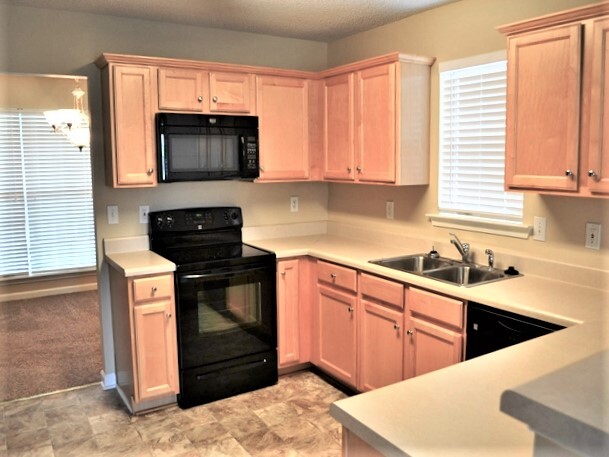 Building Photo - 307 Plamondon Drive