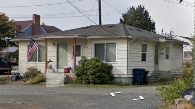 Building Photo - 4809 61st St NE