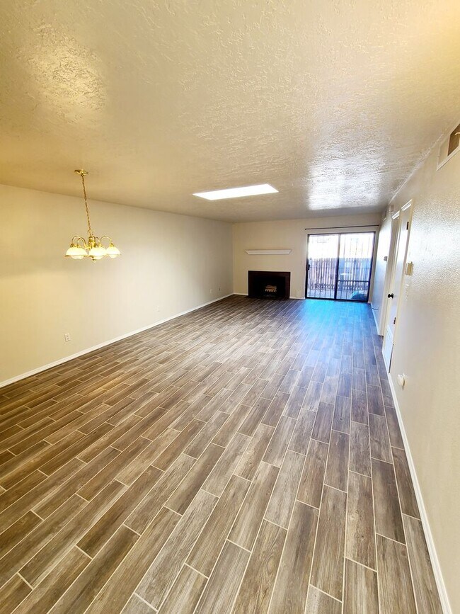Building Photo - 13119 Alice Ave NE