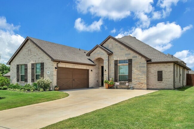 Building Photo - 621 Mesquite Grove Rd