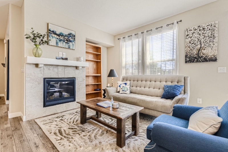 Building Photo - 23281 E Jamison Dr