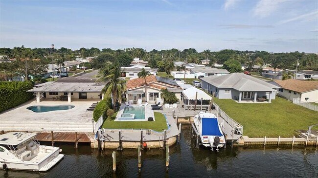 Building Photo - 911 NW 7th St