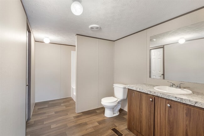 Building Photo - 1466 Rd 5734