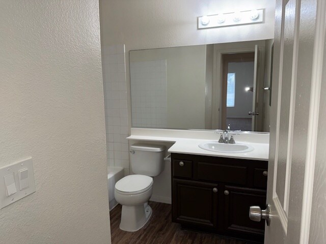 Building Photo - 344 Velino Ave