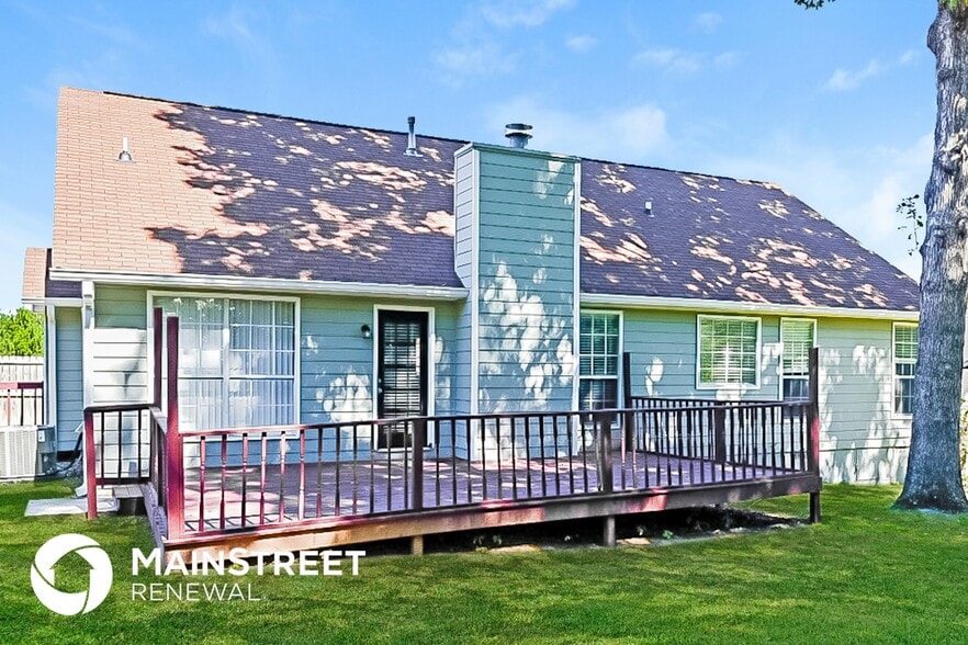 Building Photo - 839 River Glen Pl