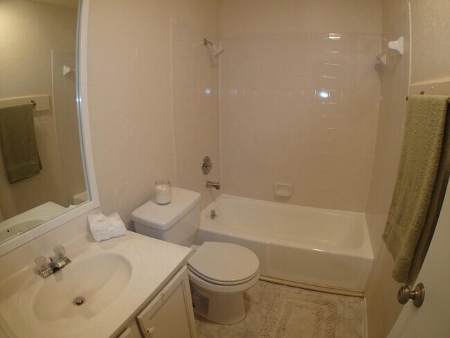 Building Photo - 9205 Sedgemoor Trail