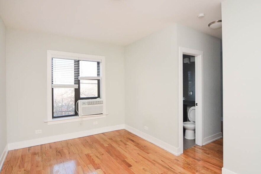 Building Photo - 2913 N Mildred