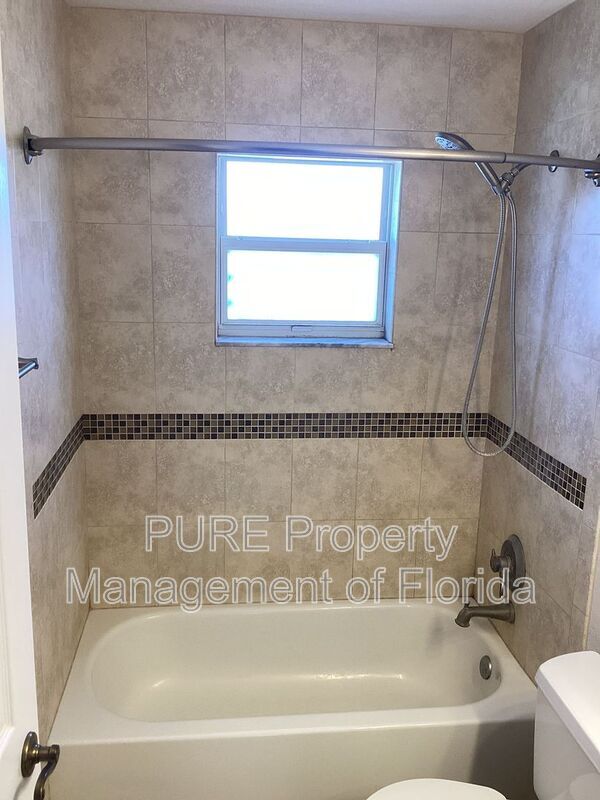 Building Photo - 461 Marion Oaks Blvd