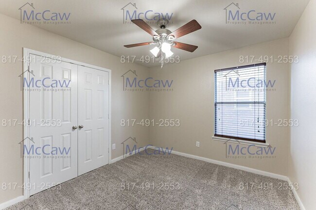 Building Photo - 9133 Sun Haven Way