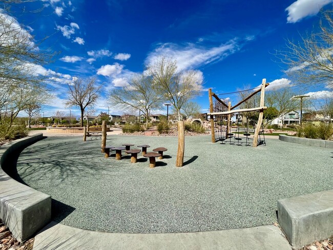 Building Photo - 3 BED 2.5 BATH 2 CAR GARAGE TOWNHOME FOR RENT IN CADENCE MASTER PLANNED COMMUNITY