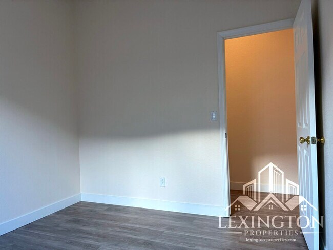 Building Photo - Beautifully Updated, 3BD+office/2BA, Single-Story Home in Rocklin – Off Stanford Ranch Rd., Near ...