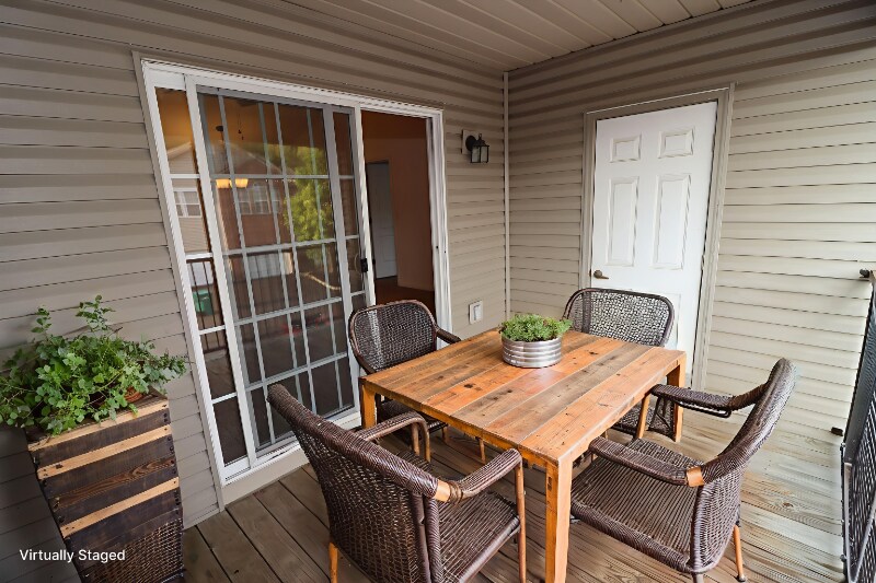 Building Photo - 681 Spring Valley Dr