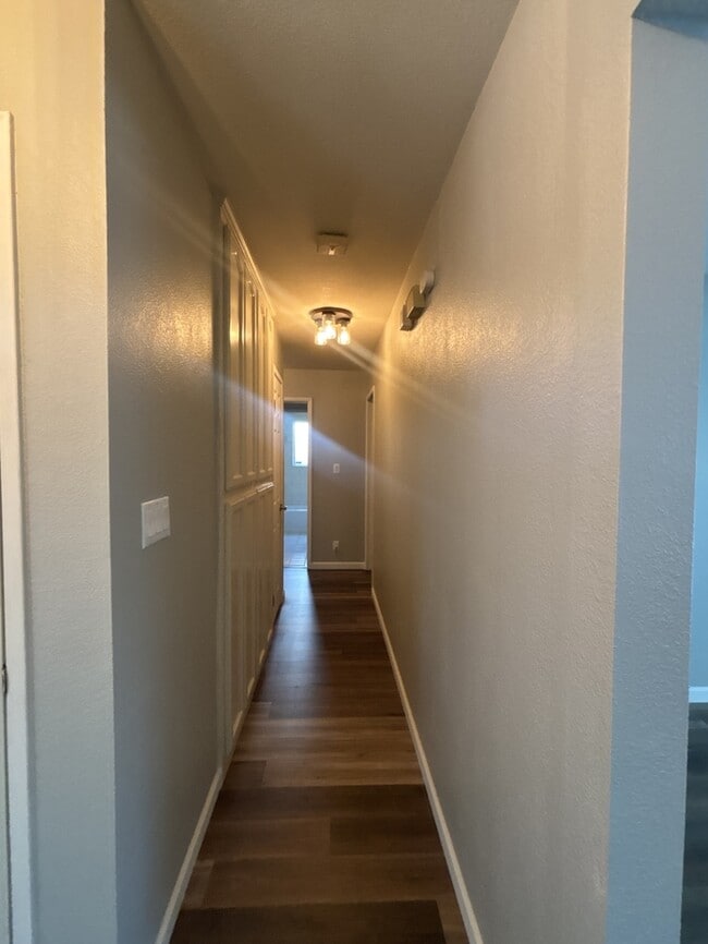 Building Photo - 1816 Fallon Ln