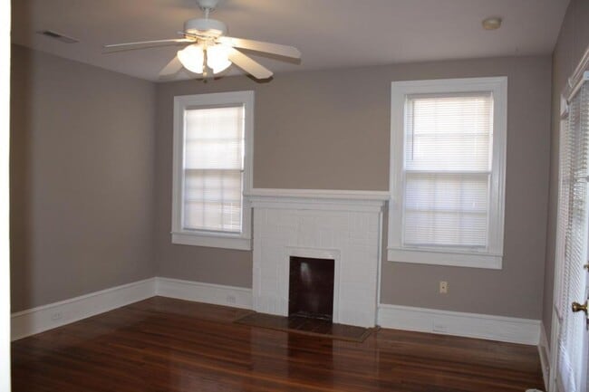 Building Photo - 935 Ashley Ave