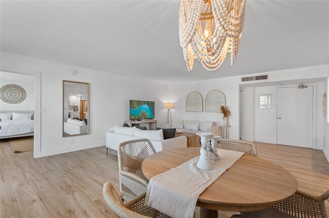 Building Photo - 3500 Galt Ocean Dr