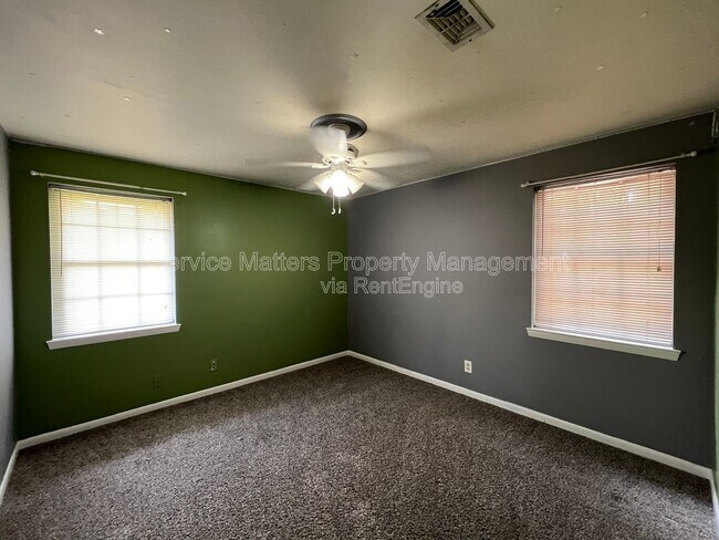 Building Photo - 5432 Homestead Dr