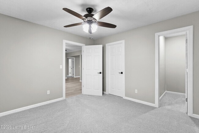 Building Photo - 58 Riverside Ln